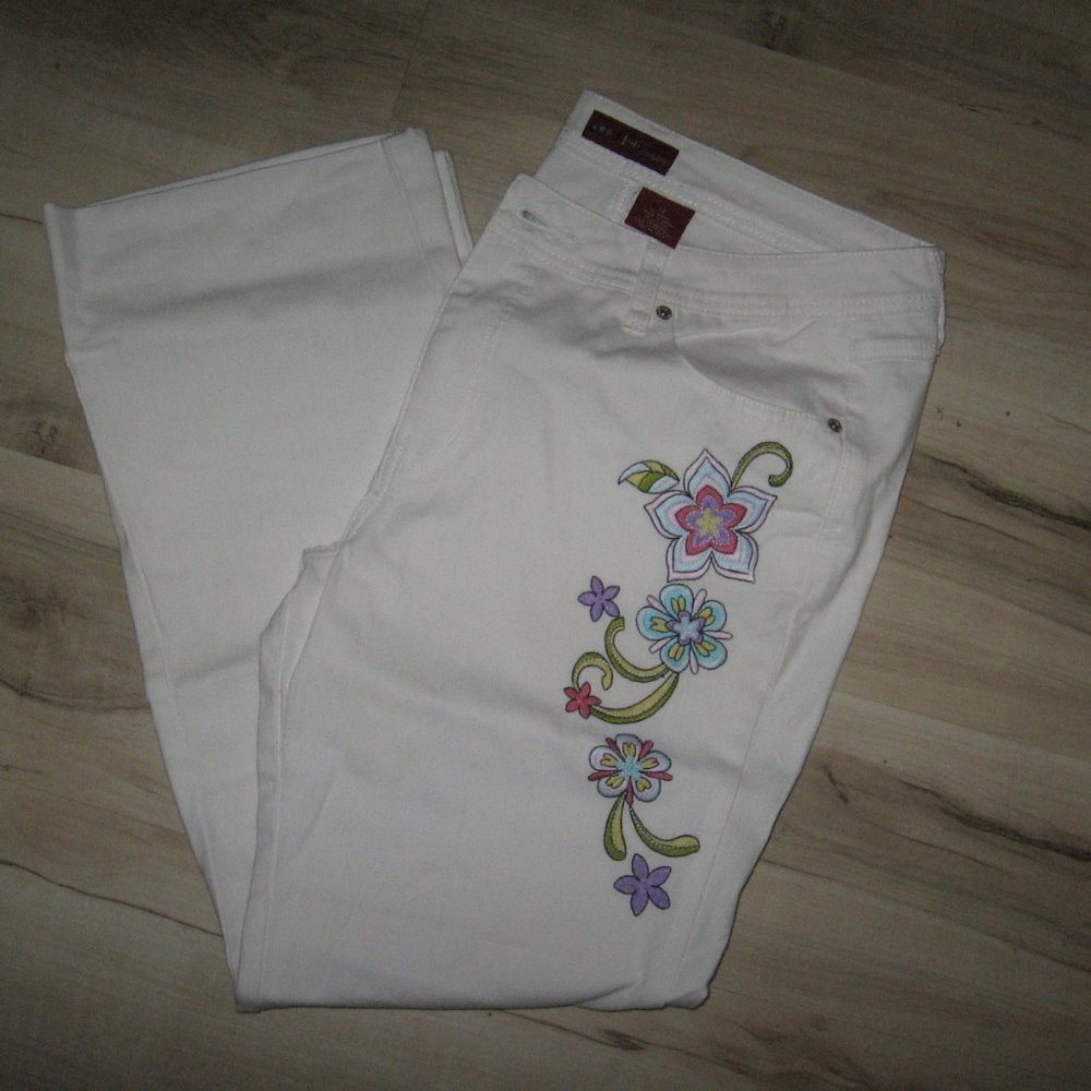 HI White Denim/Embroidered Jeans